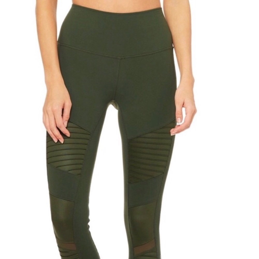 Alo Moto leggings